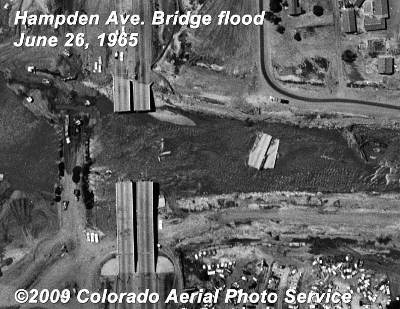 Aerial photo of Hampden Bridge flood